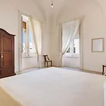 Palazzo Piccinno 4* Парабита