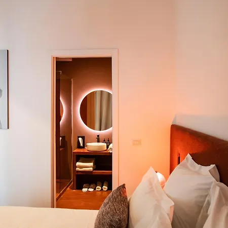 Palazzo Piccinno 4*