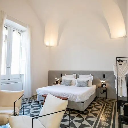 Palazzo Piccinno 招待所 *