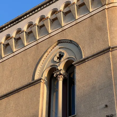 Гостевой дом Palazzo Piccinno Парабита