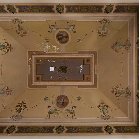 Palazzo Piccinno * Parabita